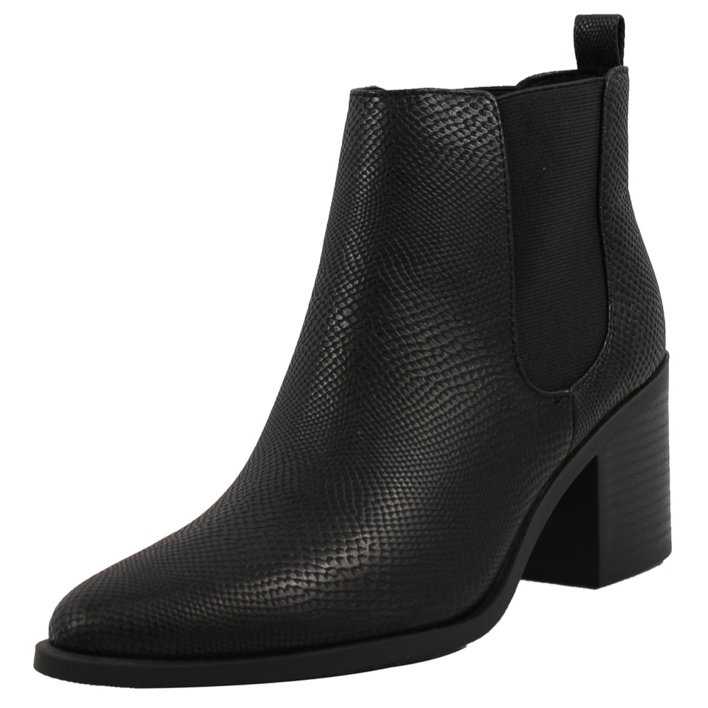 Size 6.5 Black Snake Texture Almond Toe Pull On - Picture 2 of 6